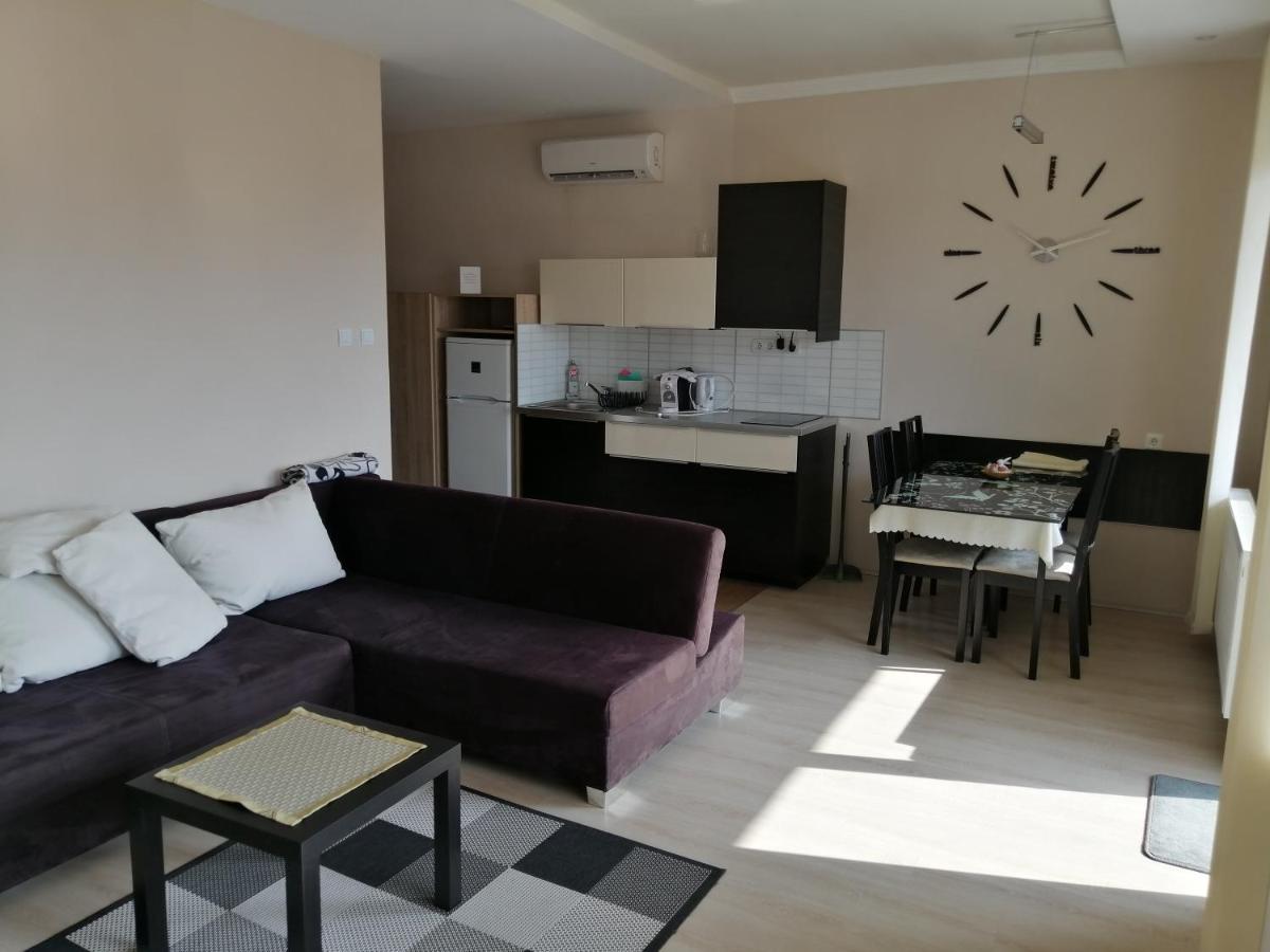 Lux Apartman Балатонфюред Экстерьер фото