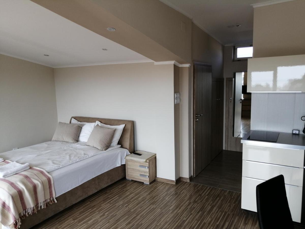 Lux Apartman Балатонфюред Экстерьер фото
