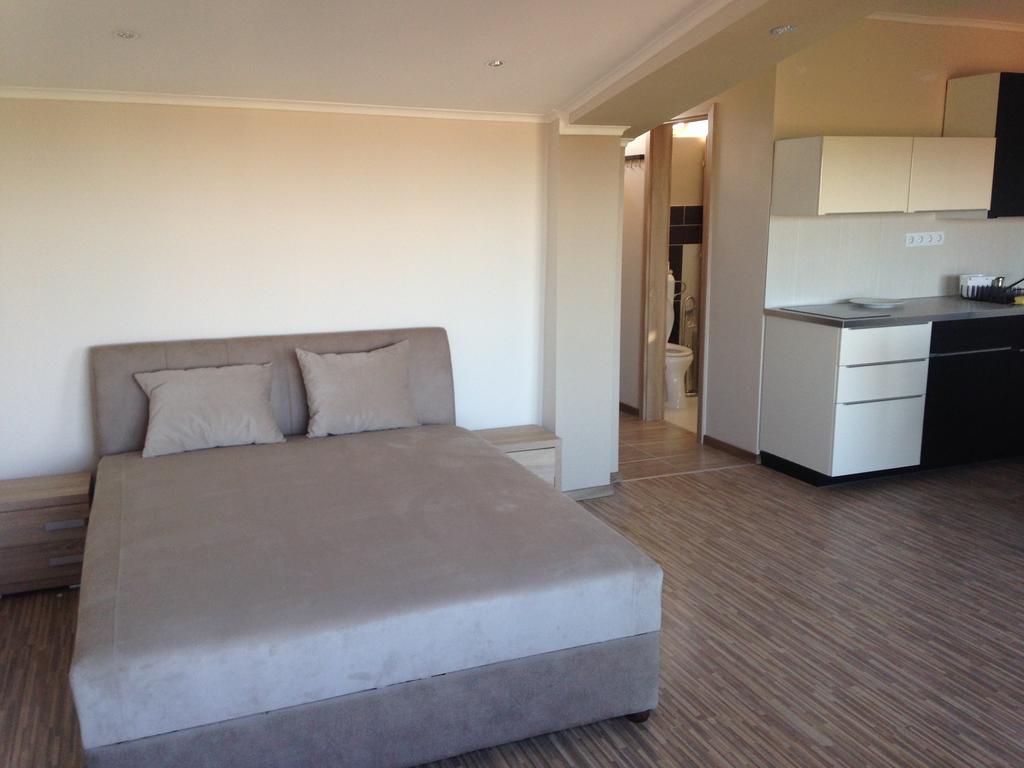 Lux Apartman Балатонфюред Экстерьер фото