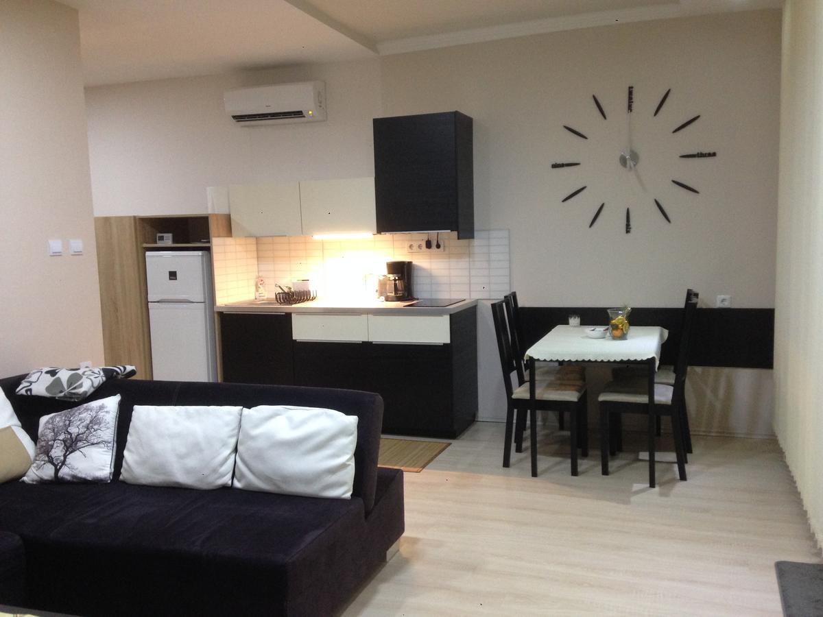 Lux Apartman Балатонфюред Экстерьер фото